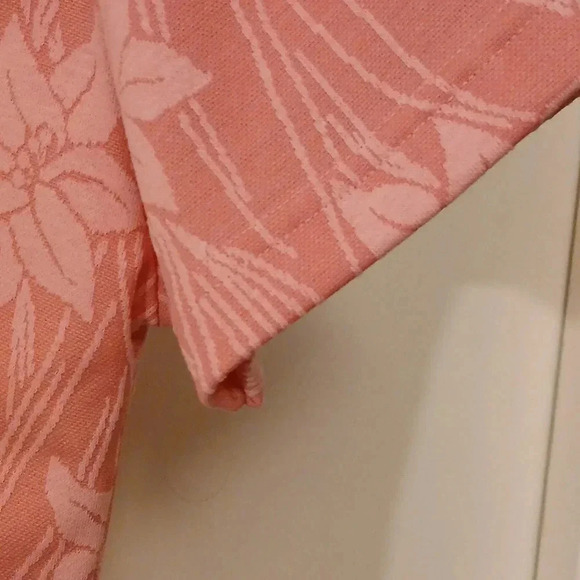 Vintage Pink Shirt - Picture 6 of 7